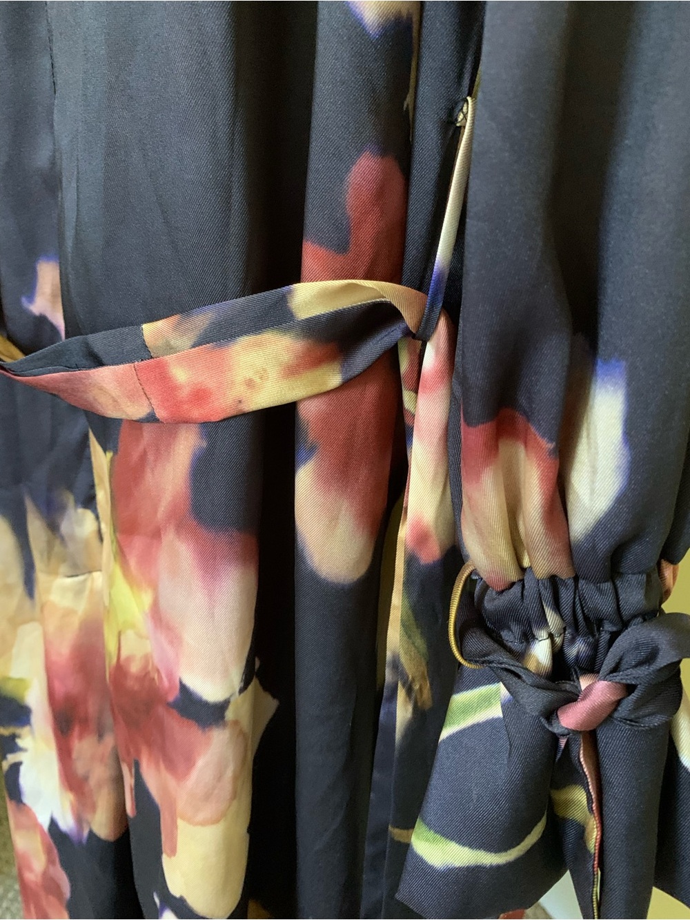 Zara Accessories WrapTrench Coat Duster Tie Sleeve Deep Blue Black AbstractPrint - Picture 7 of 16